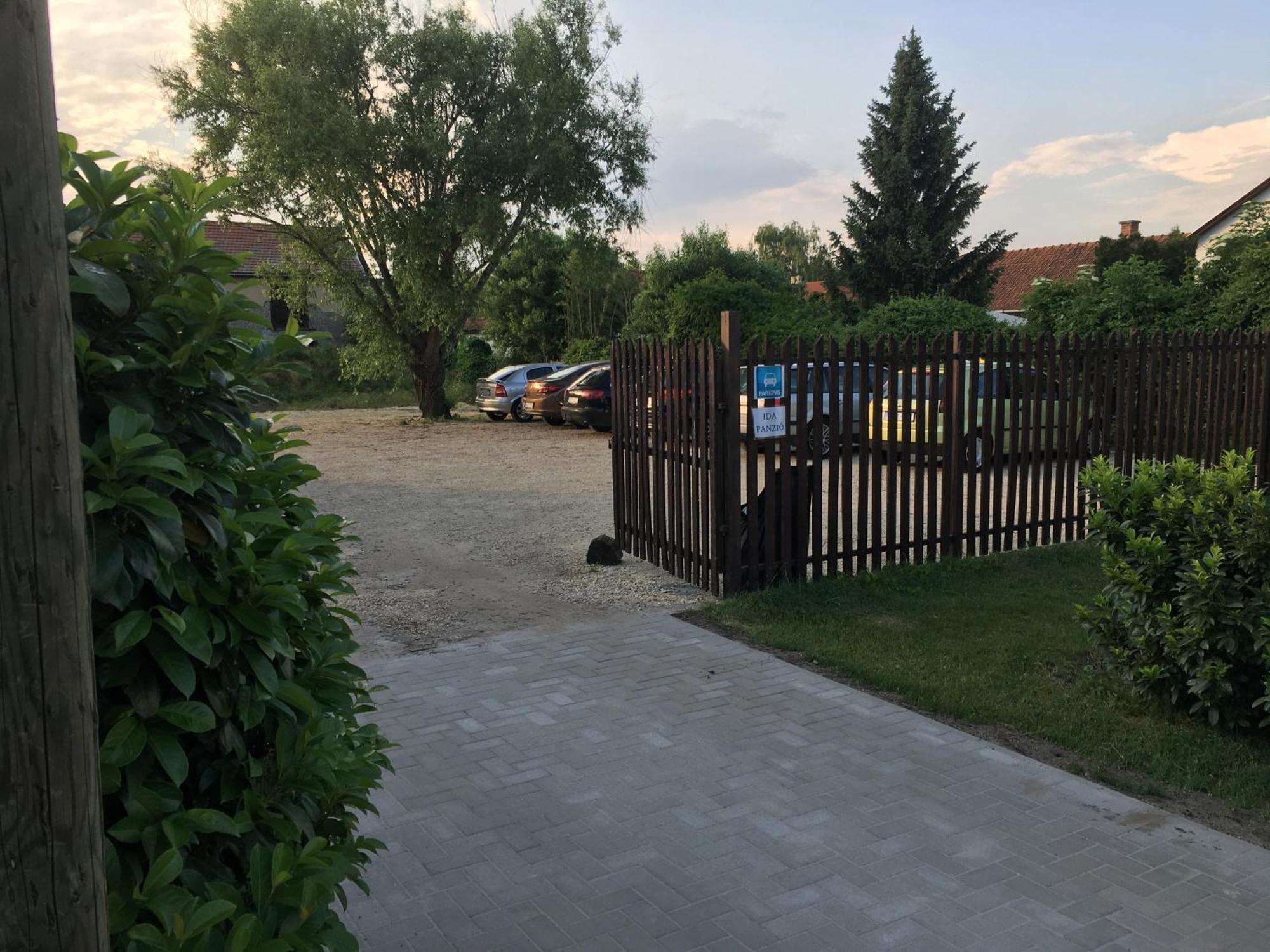 Ida Rooms Лайошмиже Экстерьер фото